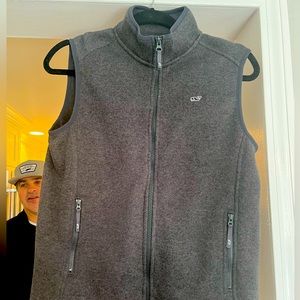 Vineyard vines vest